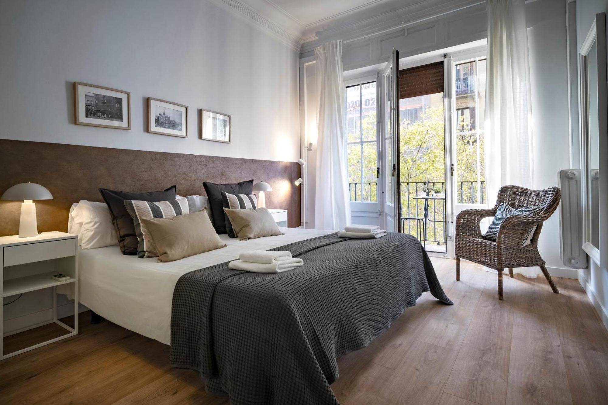 Habitat Apartments Bailen Barcelona Buitenkant foto