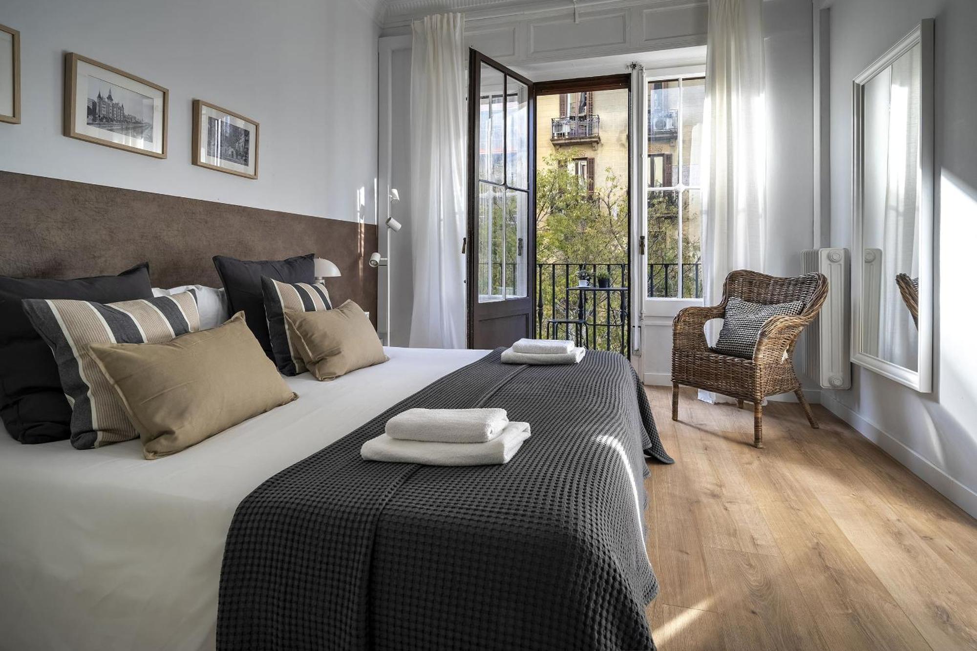 Habitat Apartments Bailen Barcelona Buitenkant foto